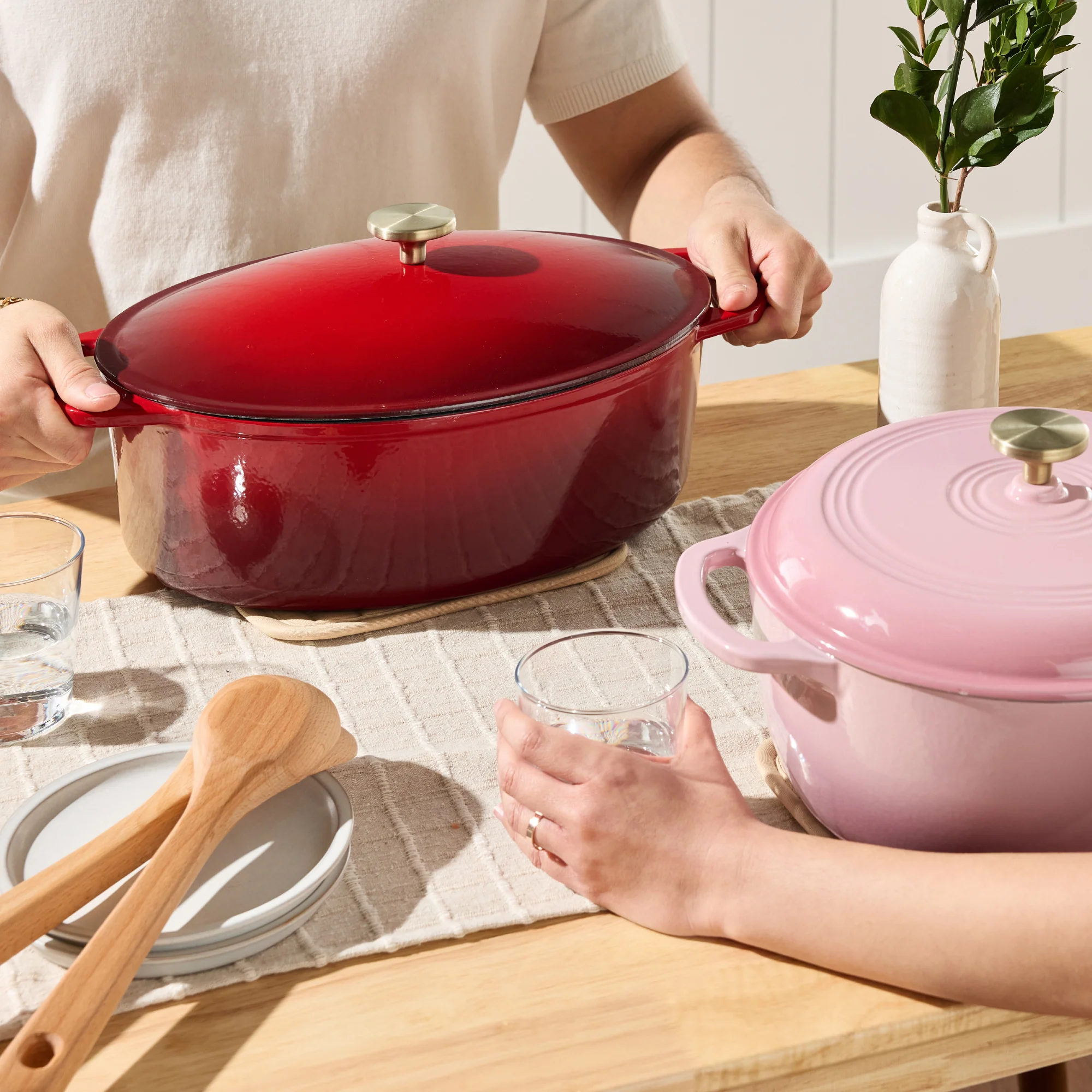 Oval Cast-Iron Dutch Oven Kitchen Cookware w/ Enamel - 7.5qt - Image 26
