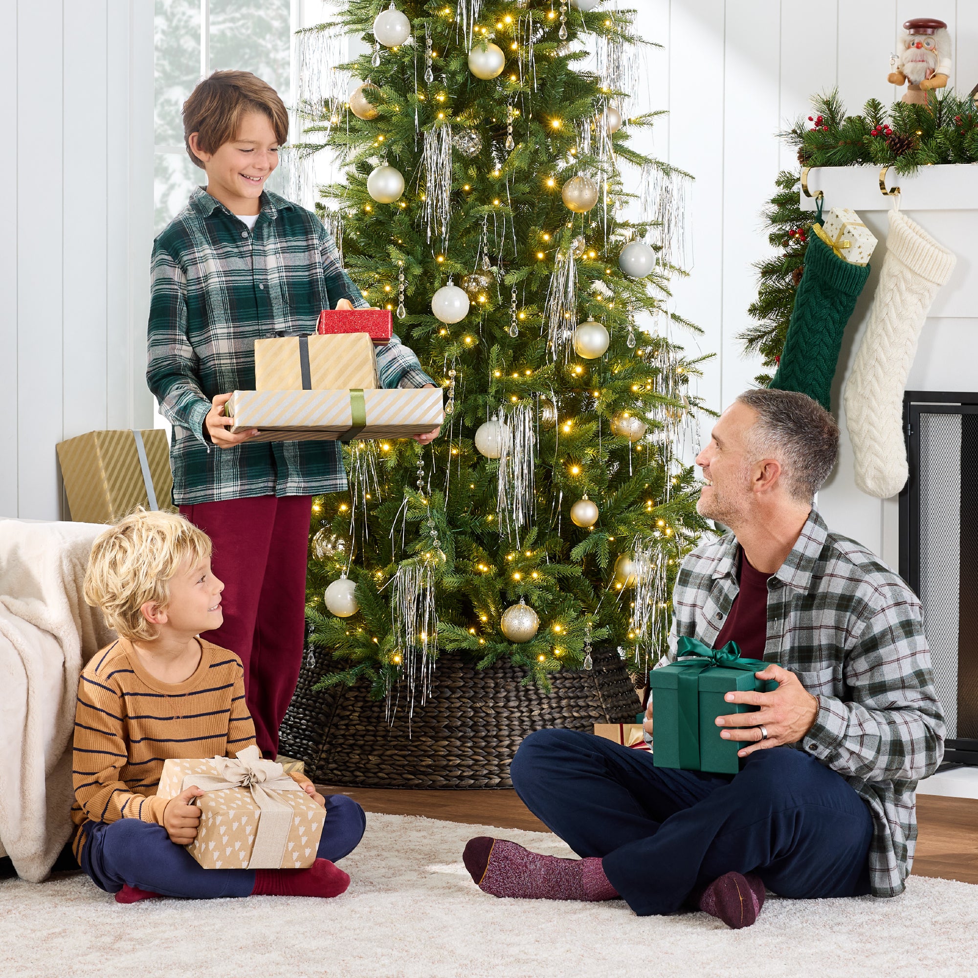 Pre-Lit Artificial Full Aspen Christmas Tree w/ 2-in-1 Micro LED Lights - Image 22