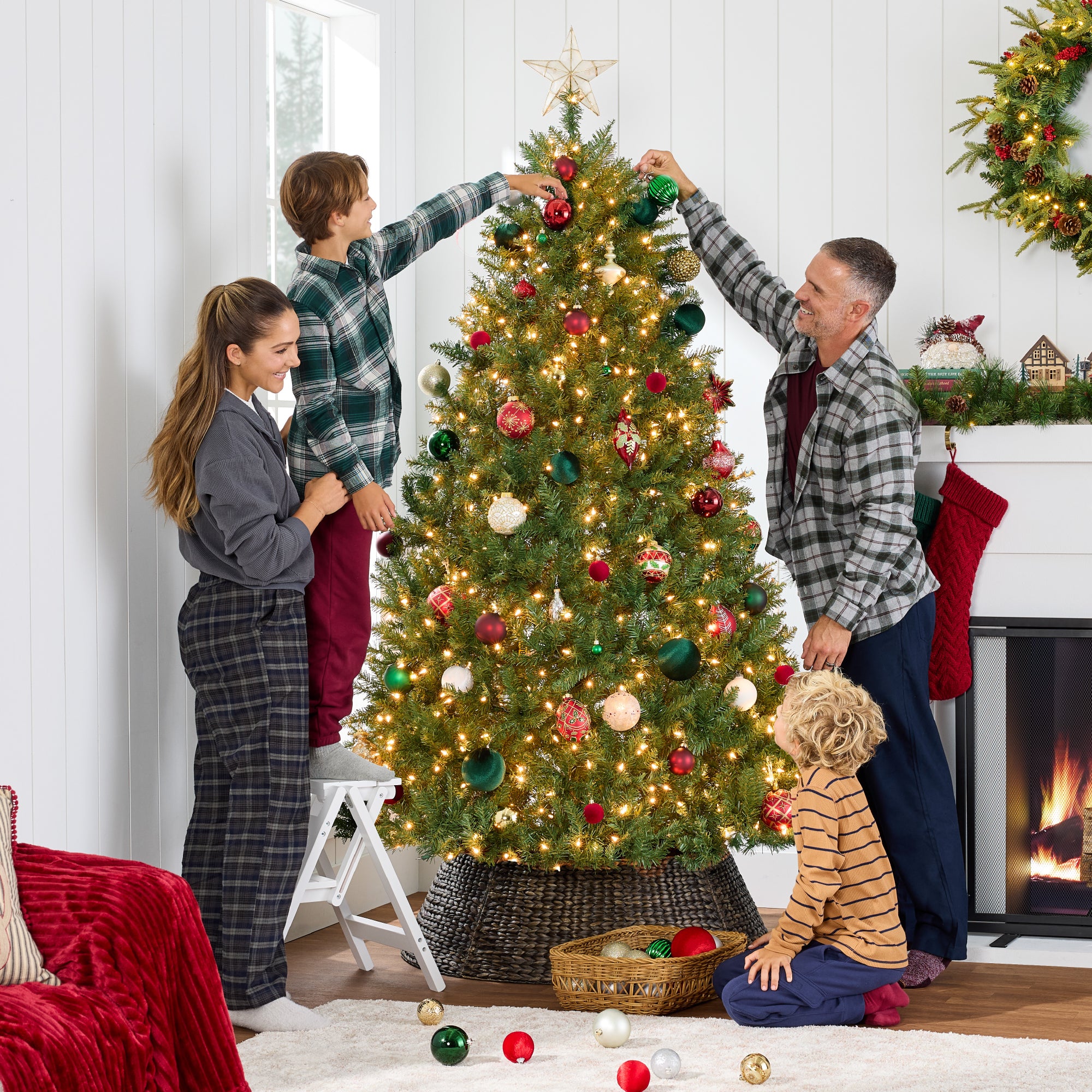 Pre-Lit Hinged Douglas Artificial Christmas Tree w/ Stand - Image 3