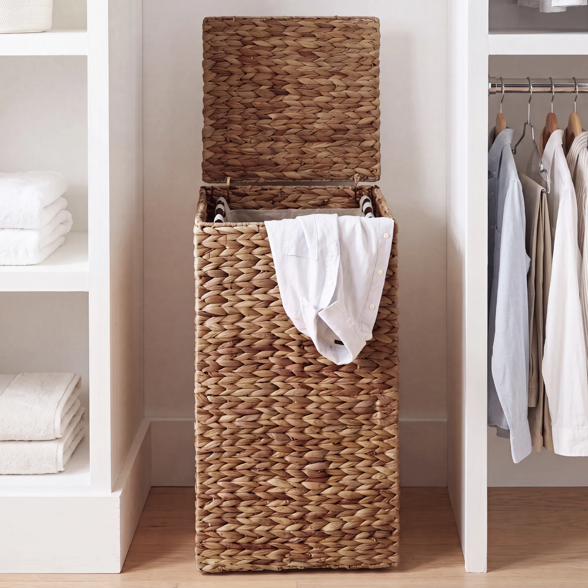 Small Laundry Hamper W/ Lid, Handwoven Laundry Basket, W/ Liner & Handles - Image 12